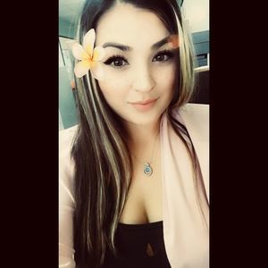 Meet your Posher, Stephanie